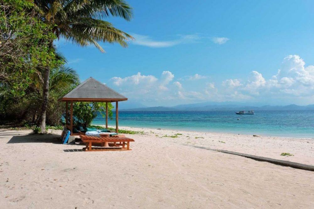 Privatreise Indonesien, Strand Gangga Island Resort & Spa, Sulawesi Rundreise