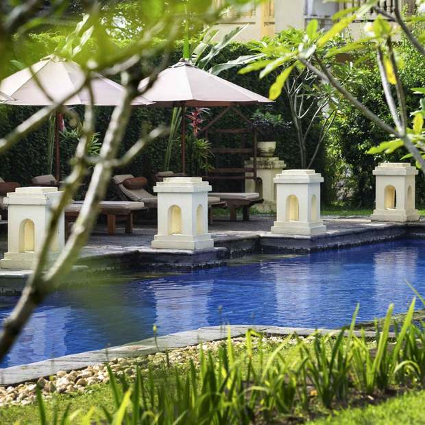 Pool im Novotel Bukittinggi, Sumatra, Indonesien Reise