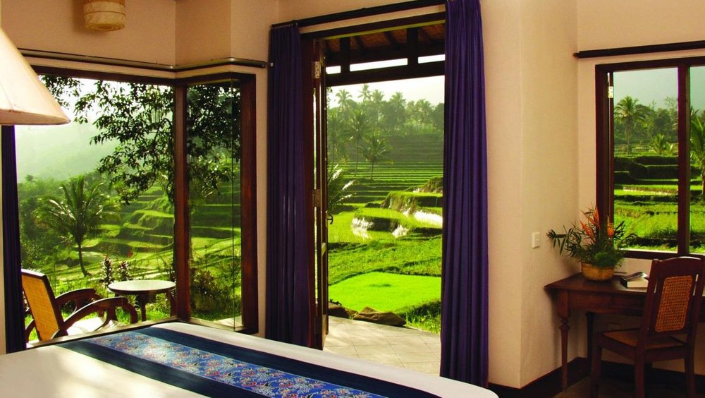 Privatreise Indonesien, Schlafzimmer mit Aussicht, Ijen Resort & Villas, Banyuwangi, Indonesien