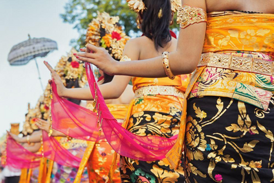 Indonesien Rundreise, Tänzerinnen, Bali, Indonesien