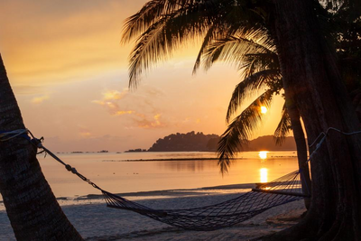 Sonnenuntergang, Strand, Moyo Island, Indonesien Luxusreise